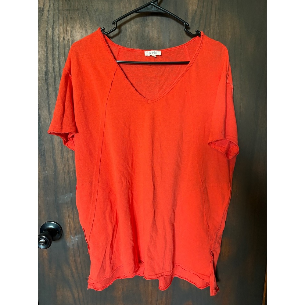 La Miel Womens Oversized V-Neck T-Shirt Red Orange Raw Hem Boho Small